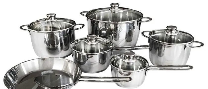 Polished stainless steel cookware pots comparing 304 and 430 grade material finishes