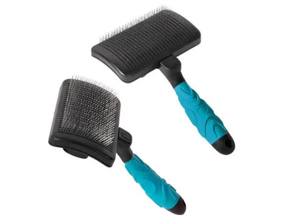 Self-Cleaning Slicker Brushes
